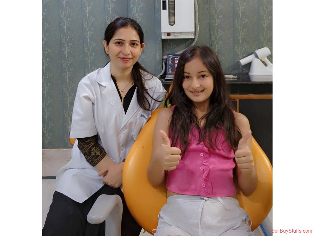 Gurgaon Dr. Esha Kapoor - The Best Dentist in Gurgaon